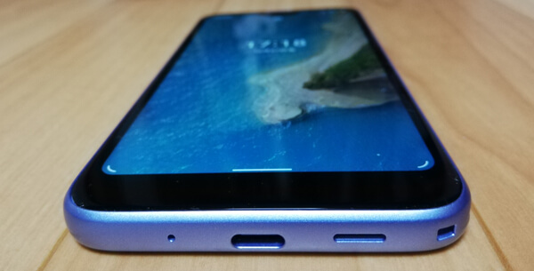 Android One S6の底面