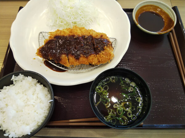 味噌カツ定食