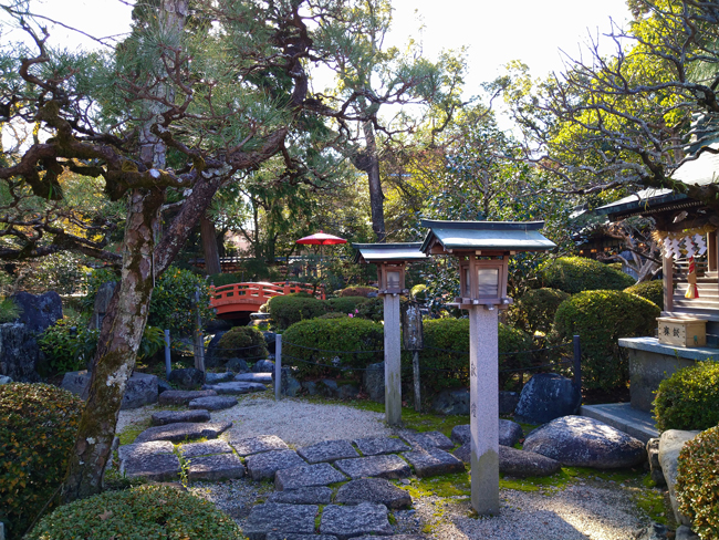 神社